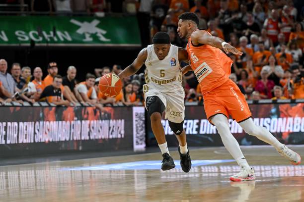 了广泛讨论 了广泛讨论