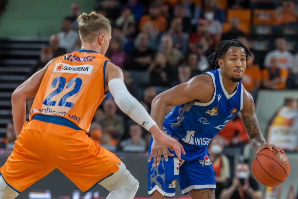 中展现个人 中展现个人