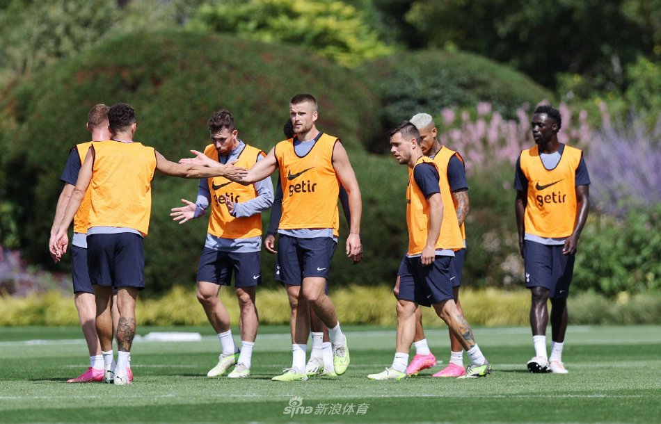 直接对决的 直接对决的